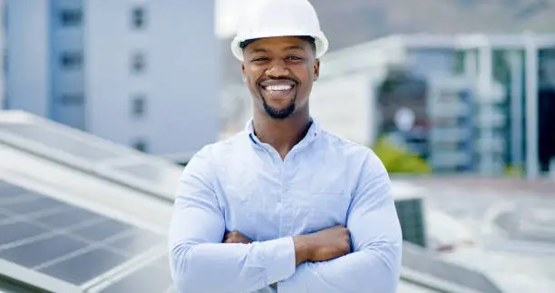 An image of a supply chain sustainability operator in the middle of his jo